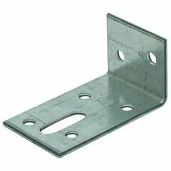 L-vormige metalen hoekbeugel met vier gaten voor schroeven en een sleuf in het midden, afgewerkt in een zilverachtige kleur.