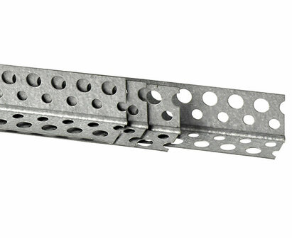 Verzinkt stalen ophangprofiel met ronde gaten, in duidelijk geperforeerde structuur en stevige rechte lijnen.