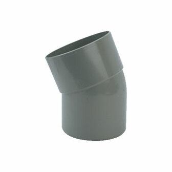 Grijze kunststof buisbocht met een hoek van ongeveer 45 graden, gladde afwerking en een iets bredere bovenrand.