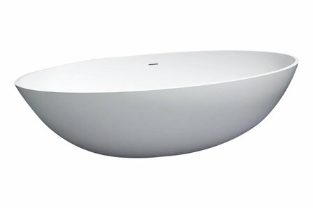 Strak gevormd, ovalen vrijstaande bad in mat wit met voldoende ruimte voor comfortabel gebruik. Geen zichtbare kranen of accessoires.