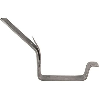 Een metalen haak met een rechte, platte basis en een omhoog gebogen punt aan de bovenkant.