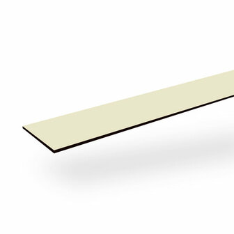 Lange, smalle plank met een lichte, creamkleurige afwerking en een donkere rand aan de onderzijde.