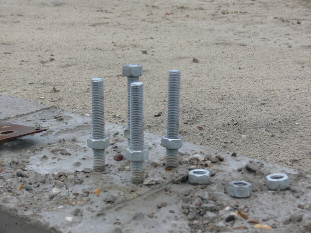 Muurplaatanker verzinkt M12x400x50mm - per stuk