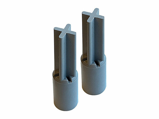 Grijze plastic tube met een afgeronde bovenkant en openingen aan de zijkanten, voorzien van het merklogo 'BELPLAST'.