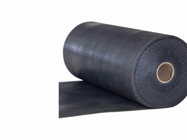Zwart, stevig rolmateriaal met een glanzend uiterlijk, afgewerkt met een gestructureerd patroon en een bruine kartonnen kern.