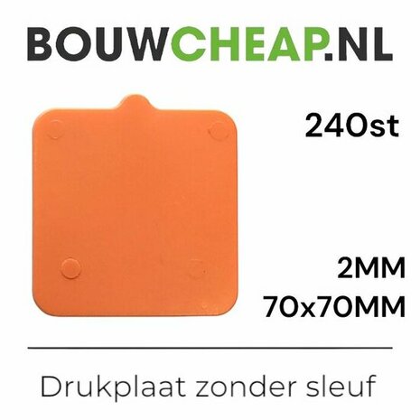 Oranje drukplaat zonder sleuf, vierkant, afmetingen 70x70 mm en 2 mm dik, met ronde hoeken en vier bevestigingspunten.